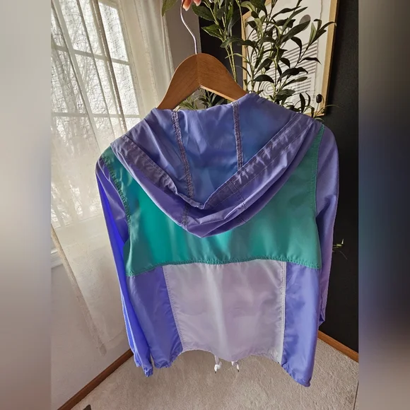 Windbreaker jacket - Picture 3 of 6